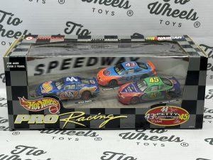 Set Nascar 1/64 Target Petty 43/44/45