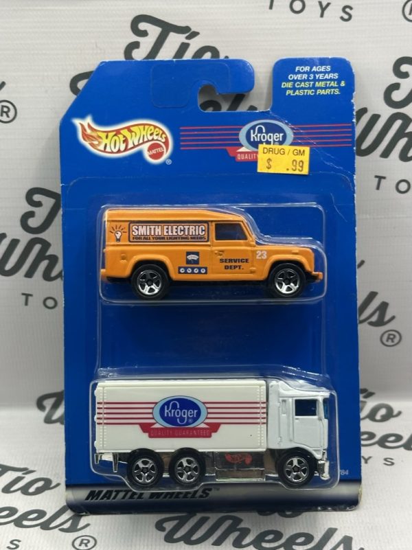 1998 Hot Wheels Kroger 2 Pack Exclusive LAND ROVER Mkll / HIWAY HAULER