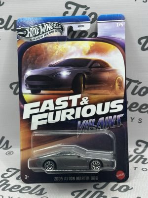 Aston Martin DB9 2005