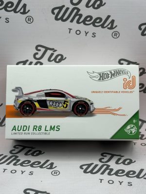 Audi R8 LMS  ID