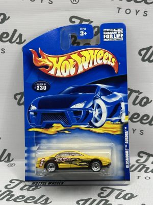 Oldsmobile Aurora  año 2000