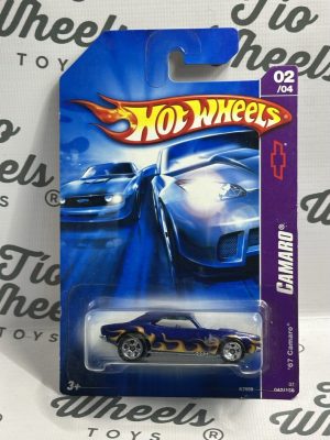 Camaro 1967 (abre capot)